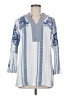 Chico's 100% Rayon Blue 3/4 Sleeve Blouse Size Med (1) - photo 1