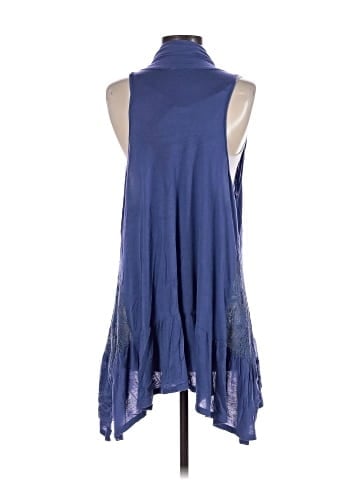 Mountain Mama Sleeveless Blouse (view 2)