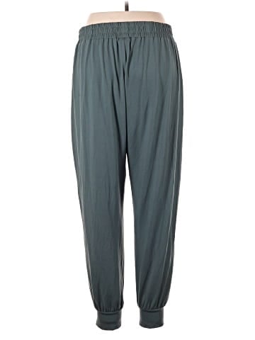Classic Concepts Casual Pants (view 2)