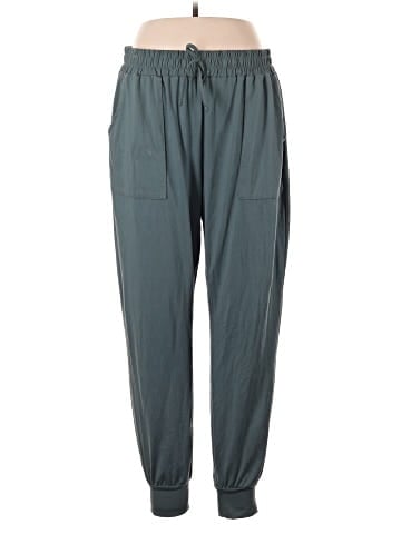 Classic Concepts Casual Pants (view 1)