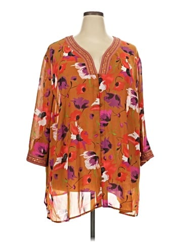 Maggie Barnes 3/4 Sleeve Blouse (view 1)