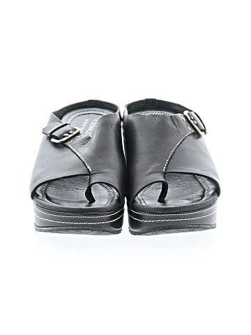 Donald J Pliner Sandals (view 2)