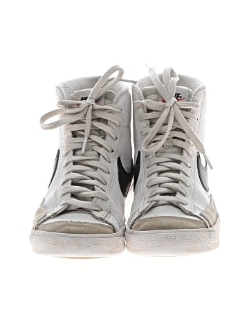 Nike Sneakers (view 2)