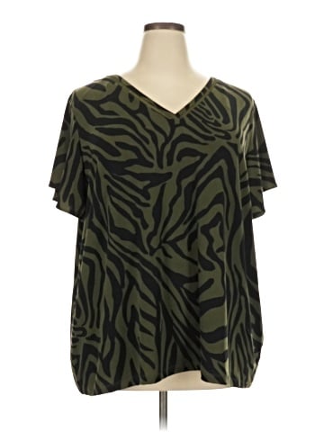 Liz Claiborne Short Sleeve T-Shirt (view 1)