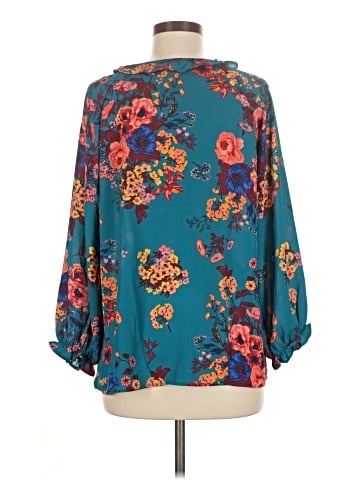 The Pioneer Woman 3/4 Sleeve Blouse (view 2)