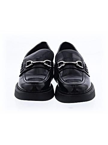 Zara Flats (view 2)