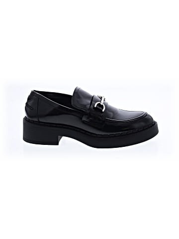 Zara Flats (view 1)