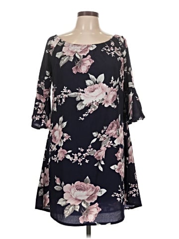 Unbranded Casual Dress (view 1)