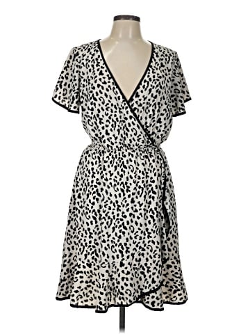 Slate & Willow Casual Dress (view 1)