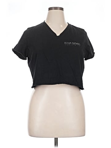 Bella Short Sleeve T-Shirt (view 1)