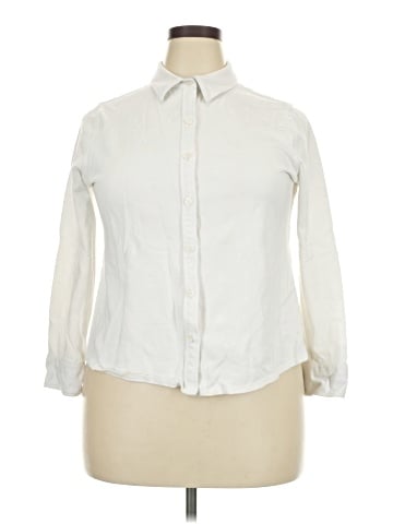 Croft & Barrow Long Sleeve Button-Down Shirt (view 1)