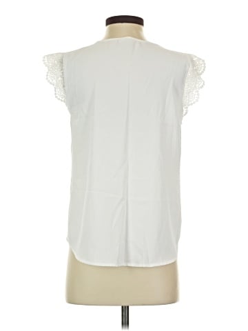 Blu Pepper Sleeveless Blouse (view 2)