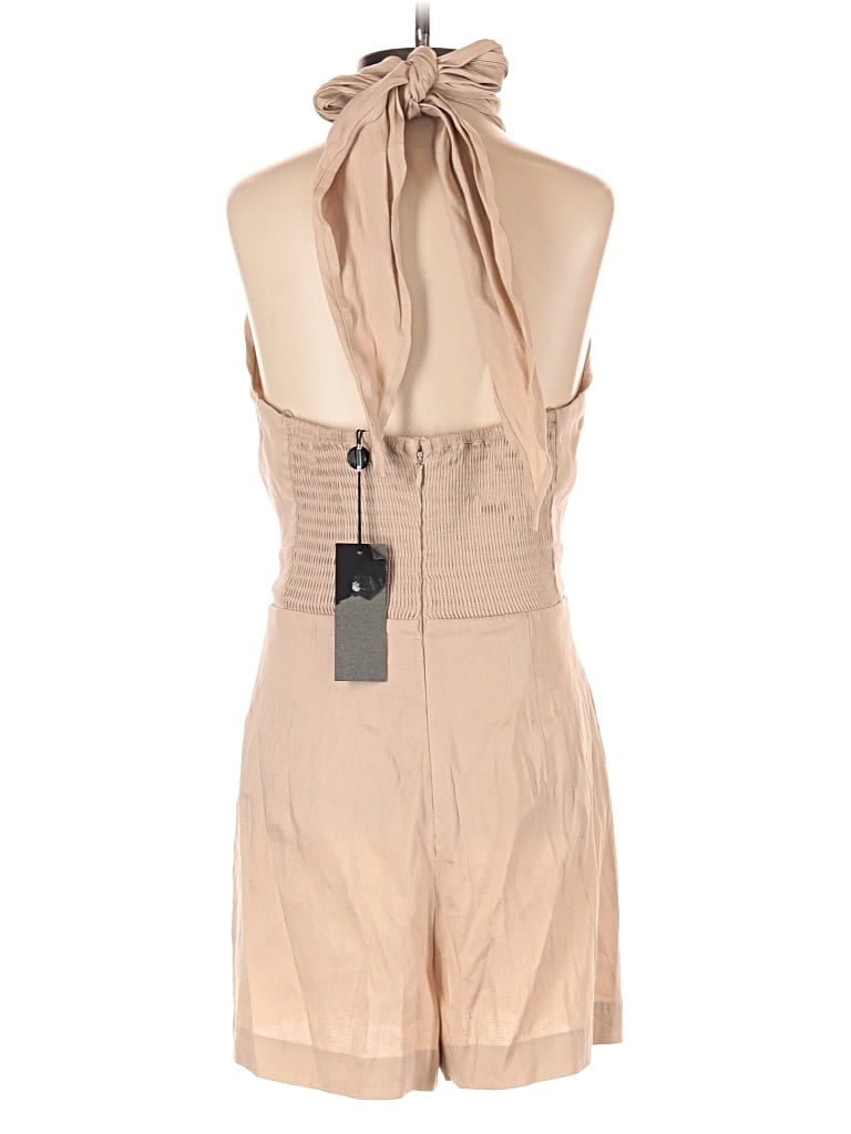 Pre-owned Gianni Bini Romper In Tan