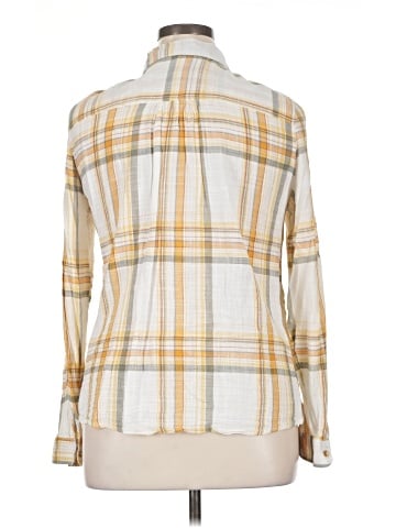 Maurices Long Sleeve Button-Down Shirt (view 2)