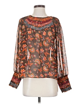 Ranna Gill Long Sleeve T-Shirt (view 1)