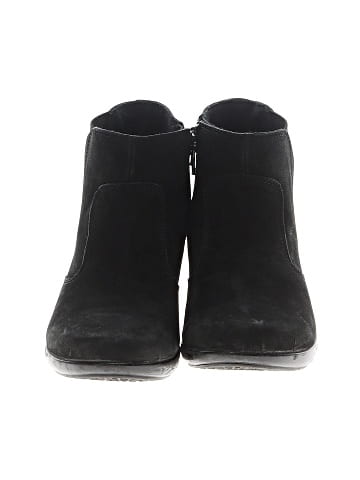 Aravon Ankle Boots (view 2)