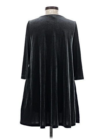 Agnes & Dora Casual Dress (view 2)