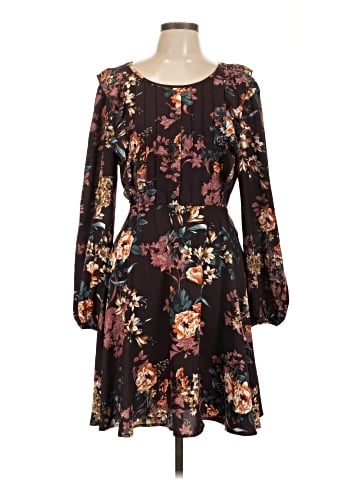 Xhilaration Casual Dress (view 1)