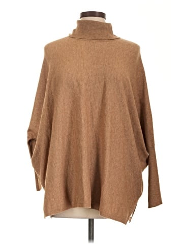Alfani Poncho (view 1)
