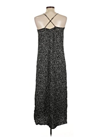 Old Navy Casual Dress (view 2)