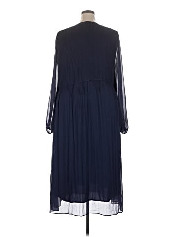 Banana Republic Factory Store Casual Dress (view 2)