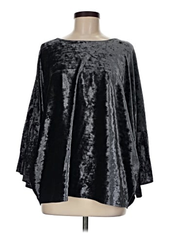 Do Everything in Love Poncho (view 1)