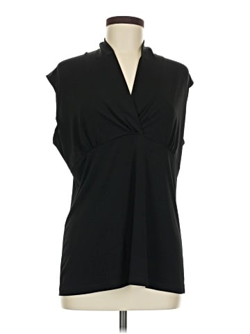 Dialogue Sleeveless Blouse (view 1)