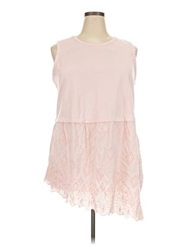LIVI Active Sleeveless Top (view 1)