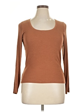 Victoria's Secret 3/4 Sleeve T-Shirt (view 1)