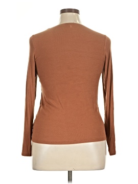 Victoria's Secret 3/4 Sleeve T-Shirt (view 2)