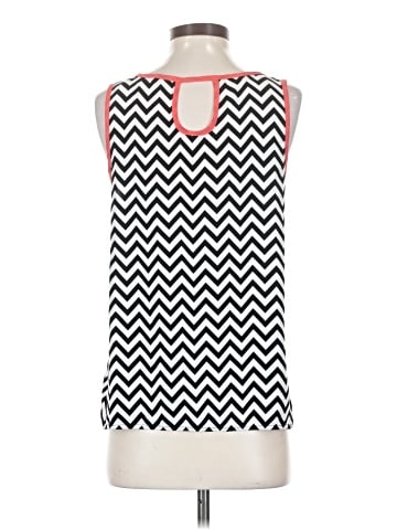 Sweet Claire Tank Top (view 2)