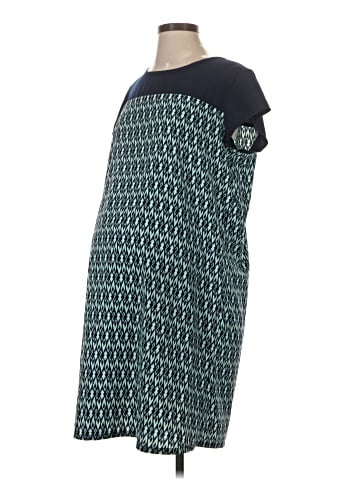 Liz Lange Maternity for Target Casual Dress (view 1)