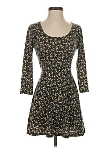 En Creme Casual Dress (view 1)