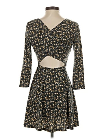 En Creme Casual Dress (view 2)