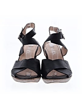 Biviel Wedges (view 2)