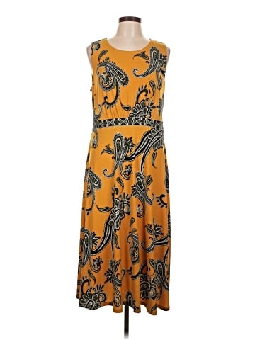Studio One Casual Dress (view 1)