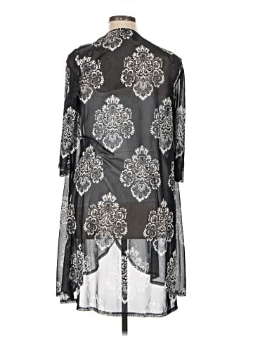 R&M Richards Kimono (view 2)