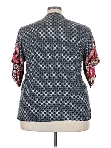 Weekend Suzanne Betro Short Sleeve Blouse (view 2)