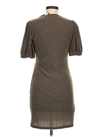 19 Cooper Casual Dress (view 2)