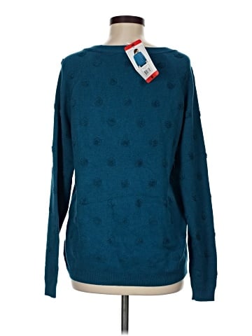 Leo & Nicole Pullover Sweater (view 2)