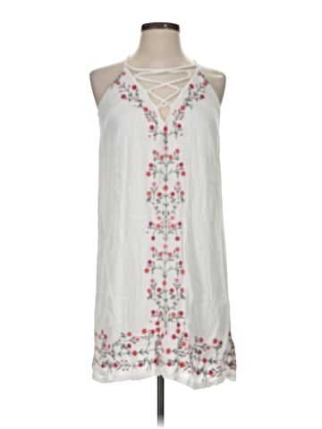Willow & Clay Casual Dress (view 1)
