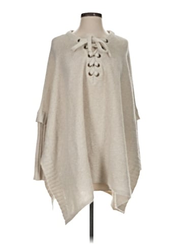 Alya Poncho (view 1)