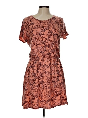 Old Navy Casual Dress (view 1)