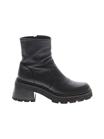 by FAR Boots (view 1)