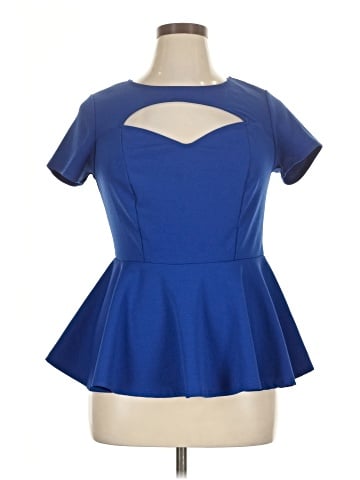 FASHION TO FIGURE Short Sleeve Top (view 1)