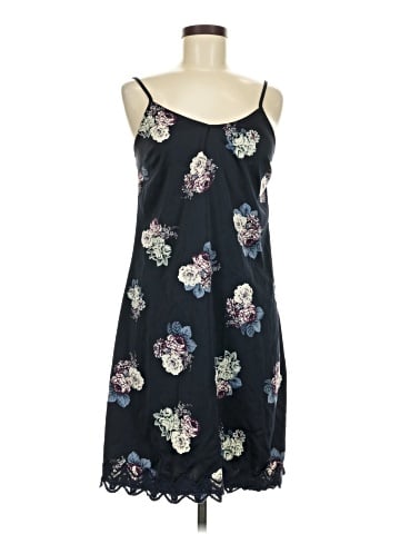 Xhilaration Casual Dress (view 1)