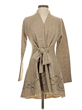 Rosie Neira Kimono