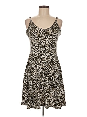Acevog Casual Dress (view 1)
