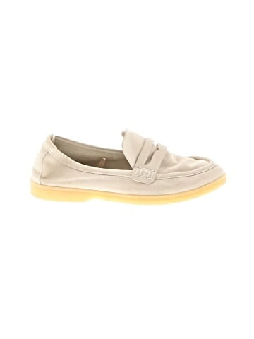 Zara Flats (view 1)