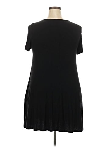 Agnes & Dora Casual Dress (view 2)